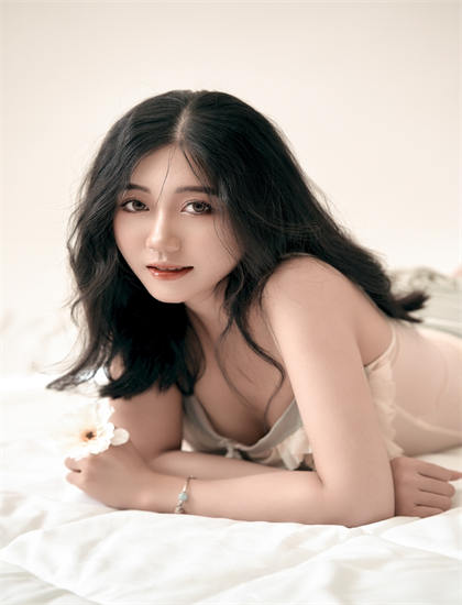 远在天边与原作对比实验分析：改编成功之处探讨，热搜话题