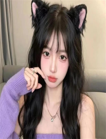 文化研究：丝路上的钢铁“驼”队如何展现斯坦尼康的稳定运动与流畅感 揭示电影的文化价值与意义